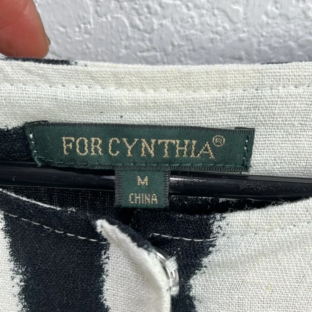For Cynthia Black and White Zebra Print Blouse Sz M  Linen Blend Career TC0747 - Picture 3 of 10